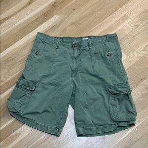 Lucky Brand Olive Cargo Shorts for Men